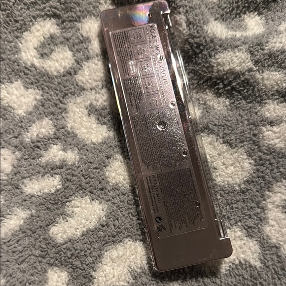 Natasha Denona Gold and Black Eyeshadow Palette Shimmer Finish - Picture 3 of 5